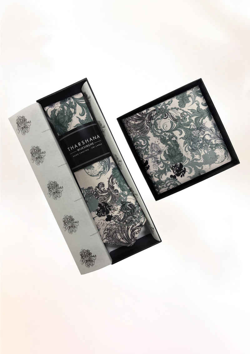 Ocean Blue Hibiscus Tie & Pocket Sqaure