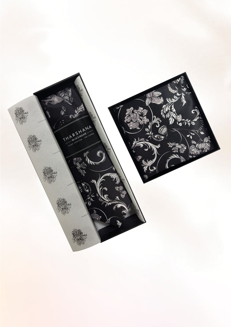 Monochrome Baroque Tie & Pocket Sqaure