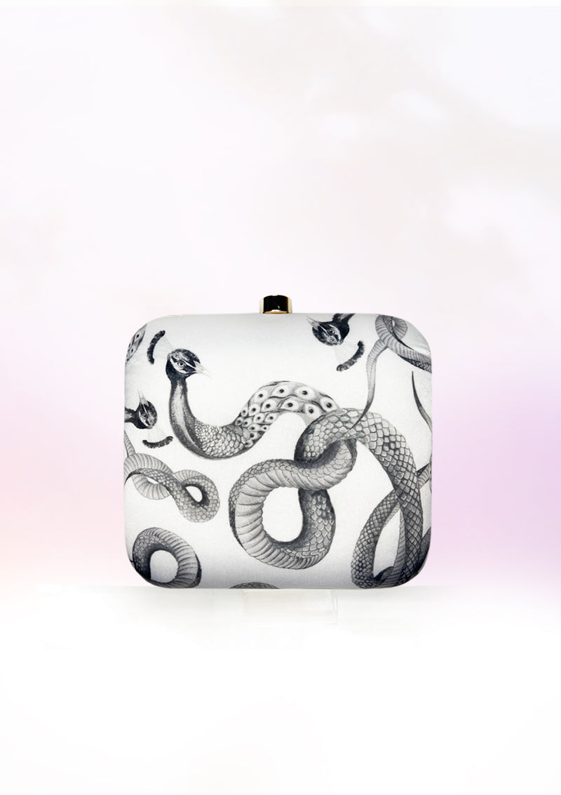 Mythical Serpent Clutch